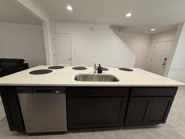 Building Photo - 1239 Sand Torch Cir