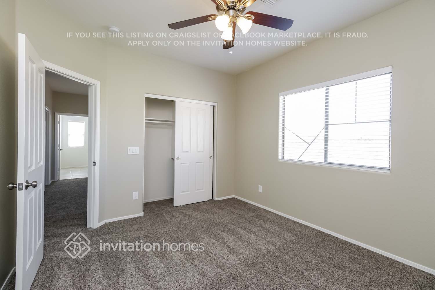 Building Photo - 15940 W Mauna Loa Ln