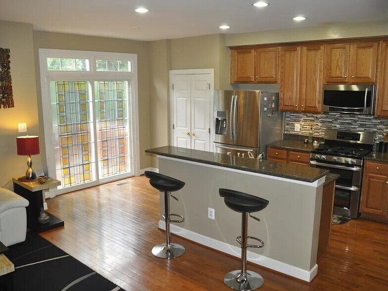 Building Photo - 144 Herndon Mill Cir