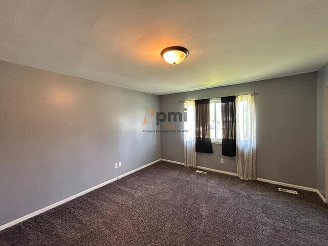 Building Photo - 4059 W 73rd Ave