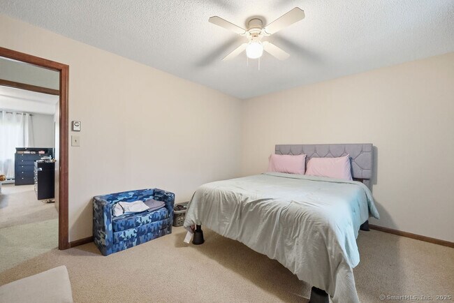 Building Photo - 25 Washington St