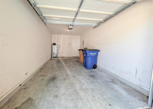 Building Photo - 8816 Schick Rd