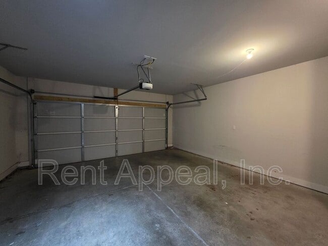 Building Photo - 3779 Oxford Cir