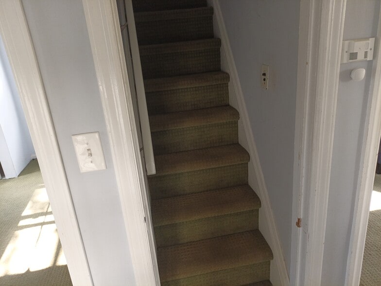 16. Attic entrance - 17106 Bagley Ave