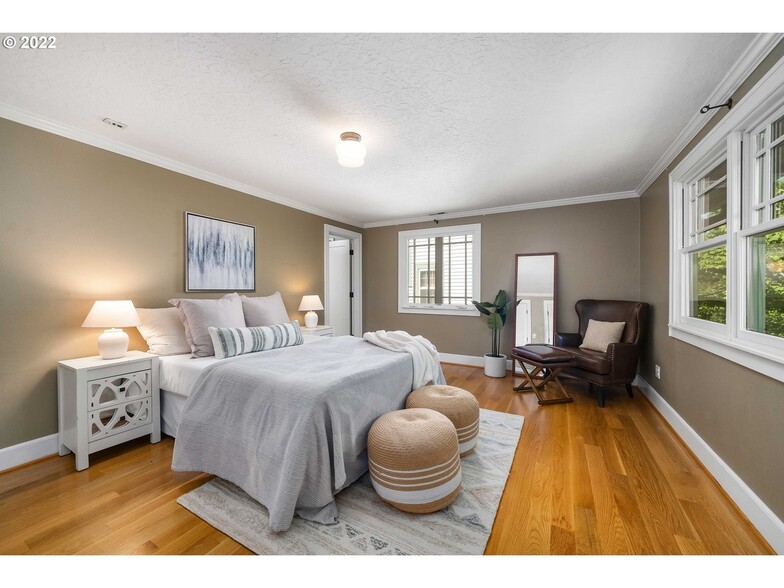 Primary Bedroom - 2605 NE 35th Ave