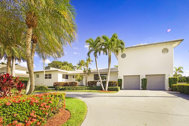 Building Photo - 2 Inlet Cay Dr