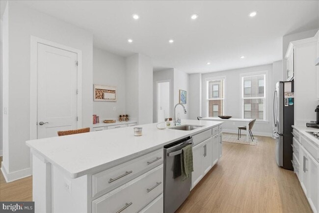 Building Photo - 2315 Liberty Lp