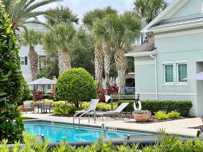 Building Photo - 1043 Taramundi Dr