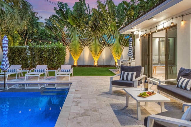 Building Photo - 2205 SE 19th St