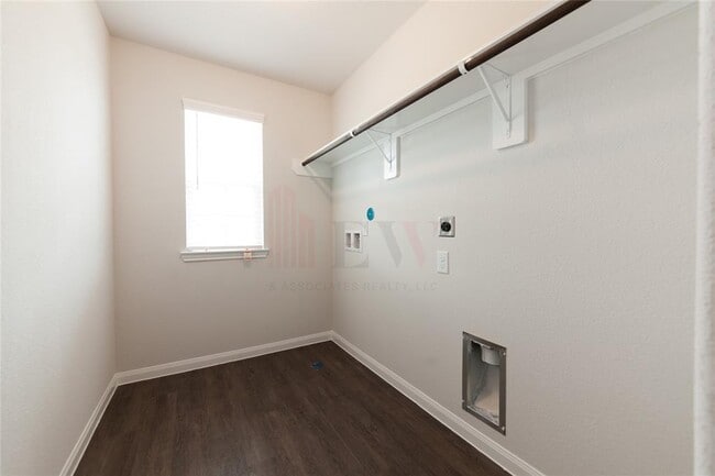 Building Photo - 2906 Orchid Ranch Dr