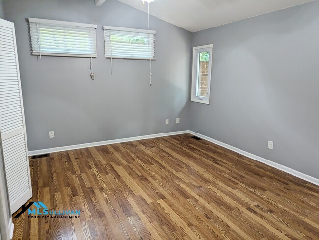 Building Photo - 111 Virginia Dr