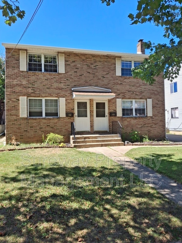 Primary Photo - 107 Dayton Ave