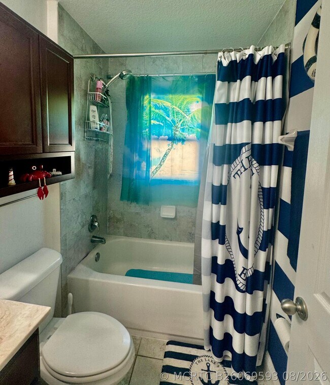 Building Photo - 9621 Rainwood Court