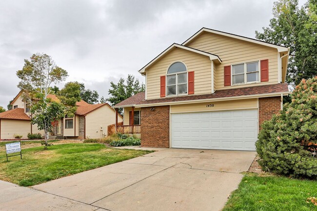 Building Photo - 4 Bedroom home in Fort Collins