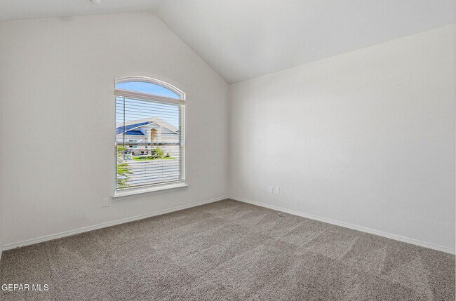 Building Photo - 13745 Lago Vista Ave