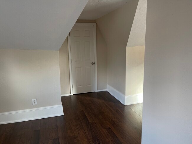 third floor finished attic - 517 N 9th Ave