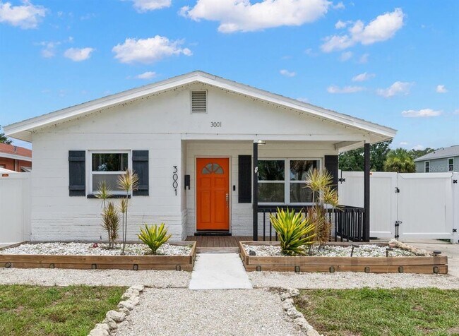Primary Photo - 3001 Fairfield Ave S