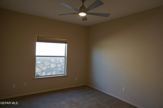 Building Photo - 6693 Capitan Ridge