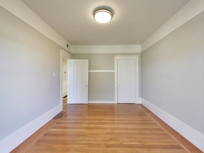 Building Photo - 1351-1353 5th Avenue (1233r)