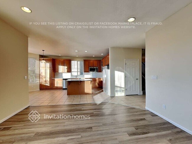 Building Photo - 16414 E 117th Ave