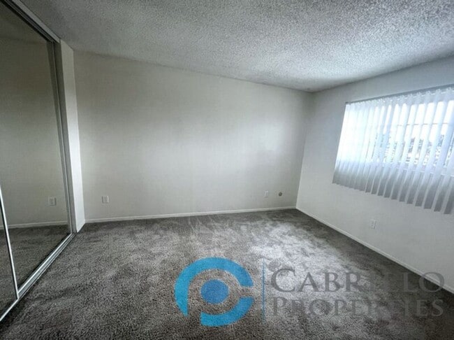 Building Photo - 8200 Lemon Grove Way