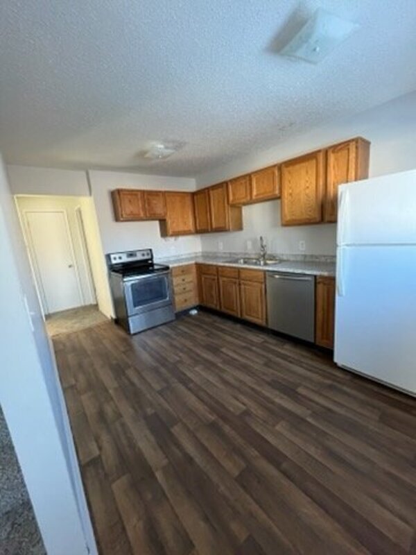 Building Photo - 122 Mckinley Ave