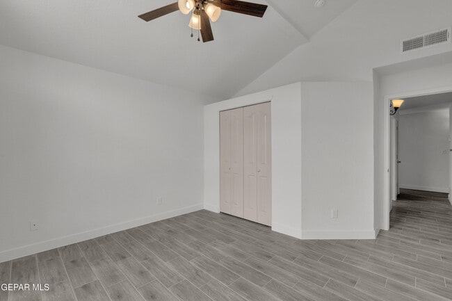 Building Photo - 6541 Dakota Ridge Dr