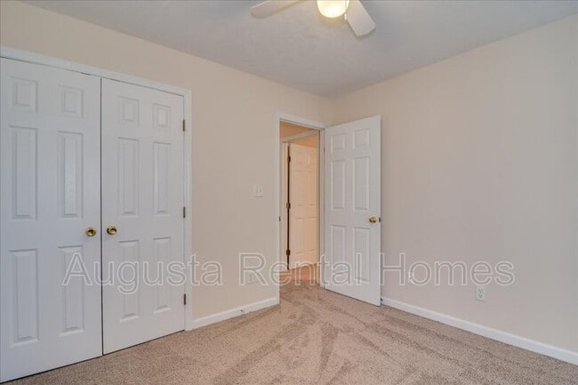 Building Photo - 1904 Long Creek Falls