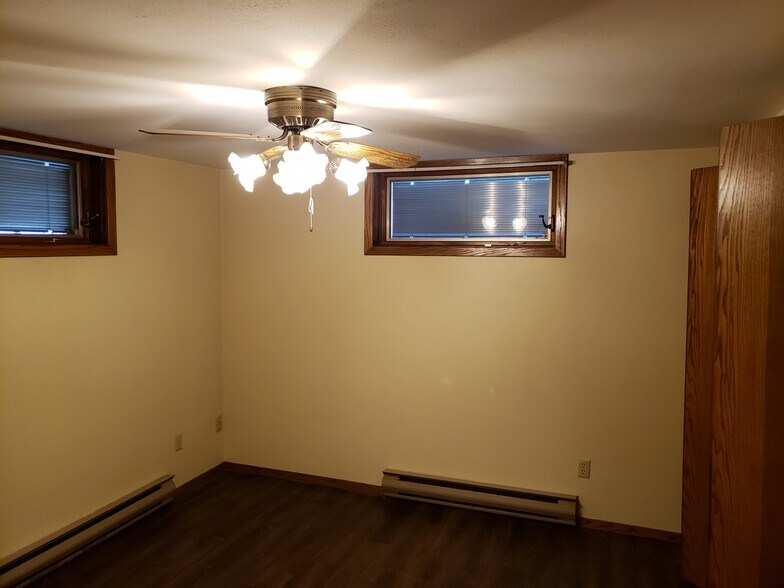 Bedroom 2 - 12' x 10.6" - 814 W Main St