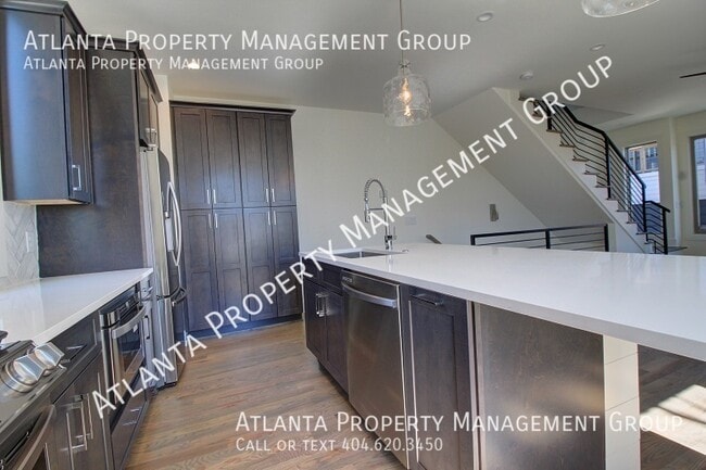 Building Photo - 70 Rowe Street NE