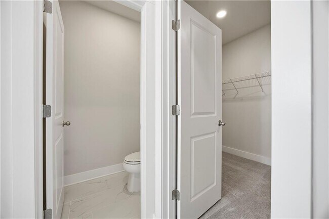 Building Photo - 1235 Weatherway Ln