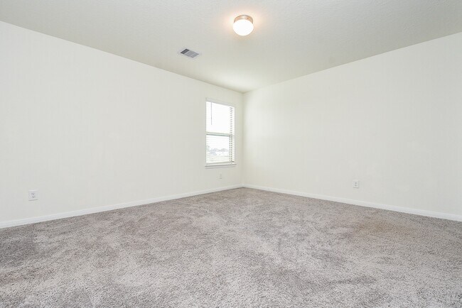 Building Photo - 15102 Darbydale Dr