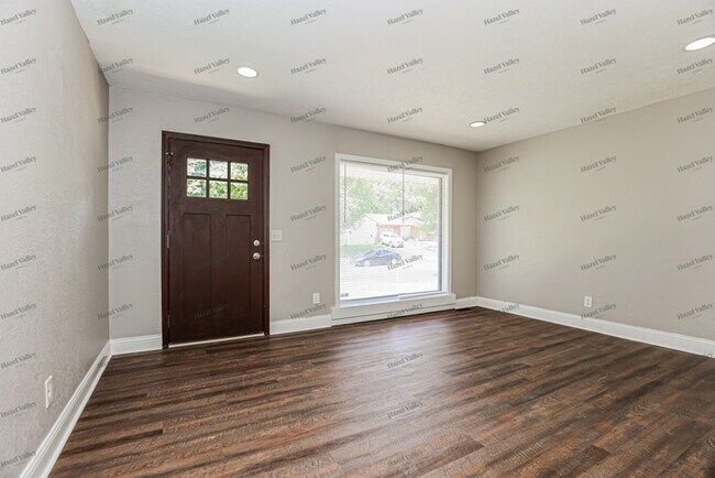 Building Photo - 11440 Folkstone Dr