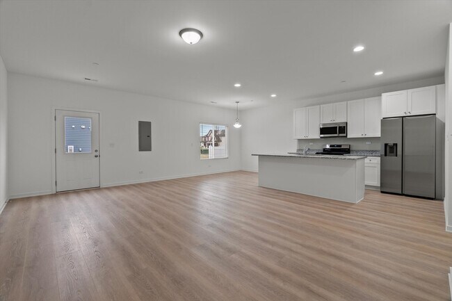 Building Photo - 1038 Gillespie Ln