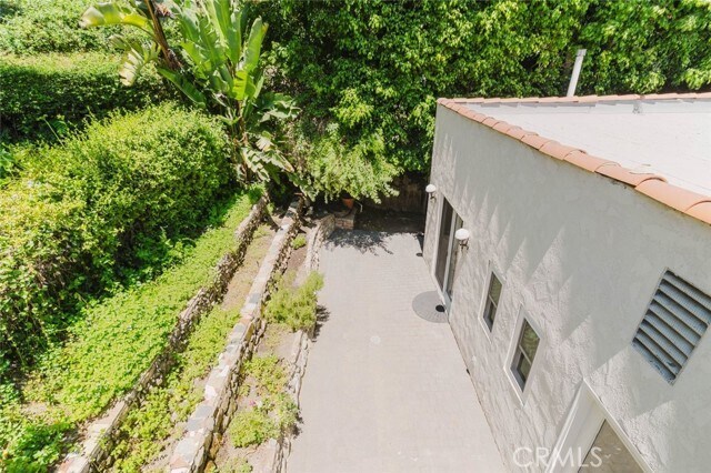 Building Photo - 11036 Fruitland Dr
