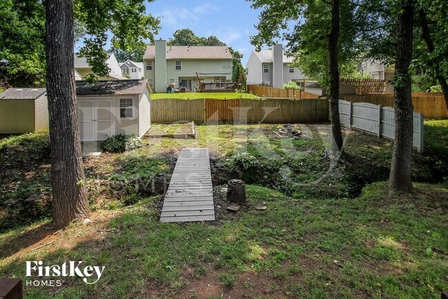 Building Photo - 7526 Lullwater Cove