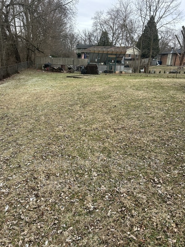 Building Photo - 10243 Bayton Ct