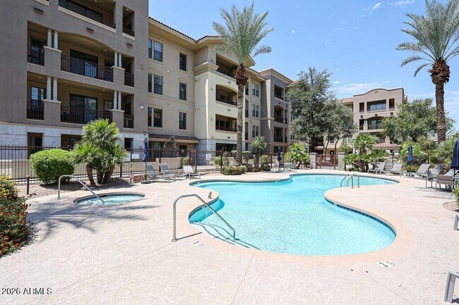 Building Photo - 7291 N Scottsdale Rd