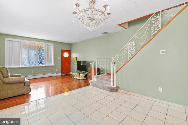 Building Photo - 7146 Tulip St