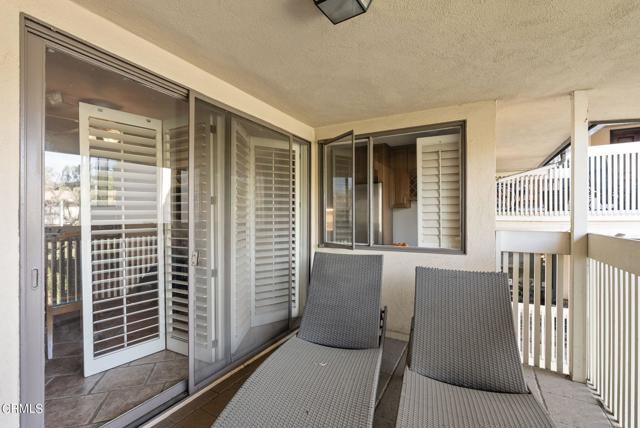 Building Photo - 945 S Orange Grove Blvd