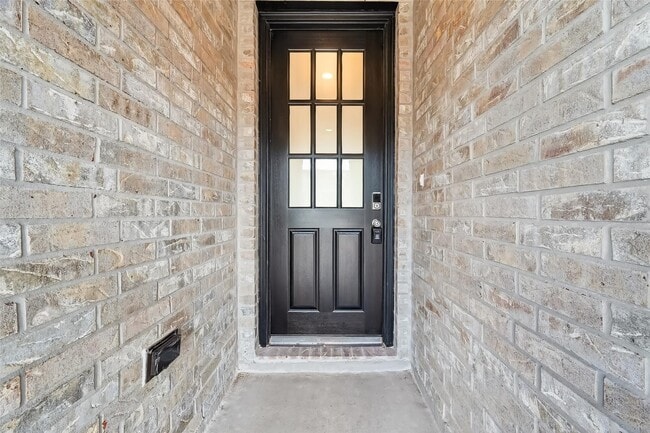 Building Photo - 3222 Kindred Wy