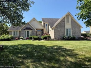 Building Photo - 39217 Geneva Dr