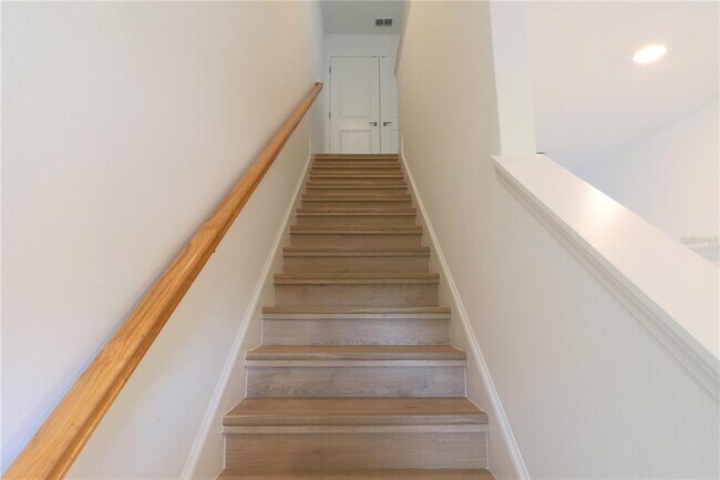 Building Photo - 2208 Paravane Wy