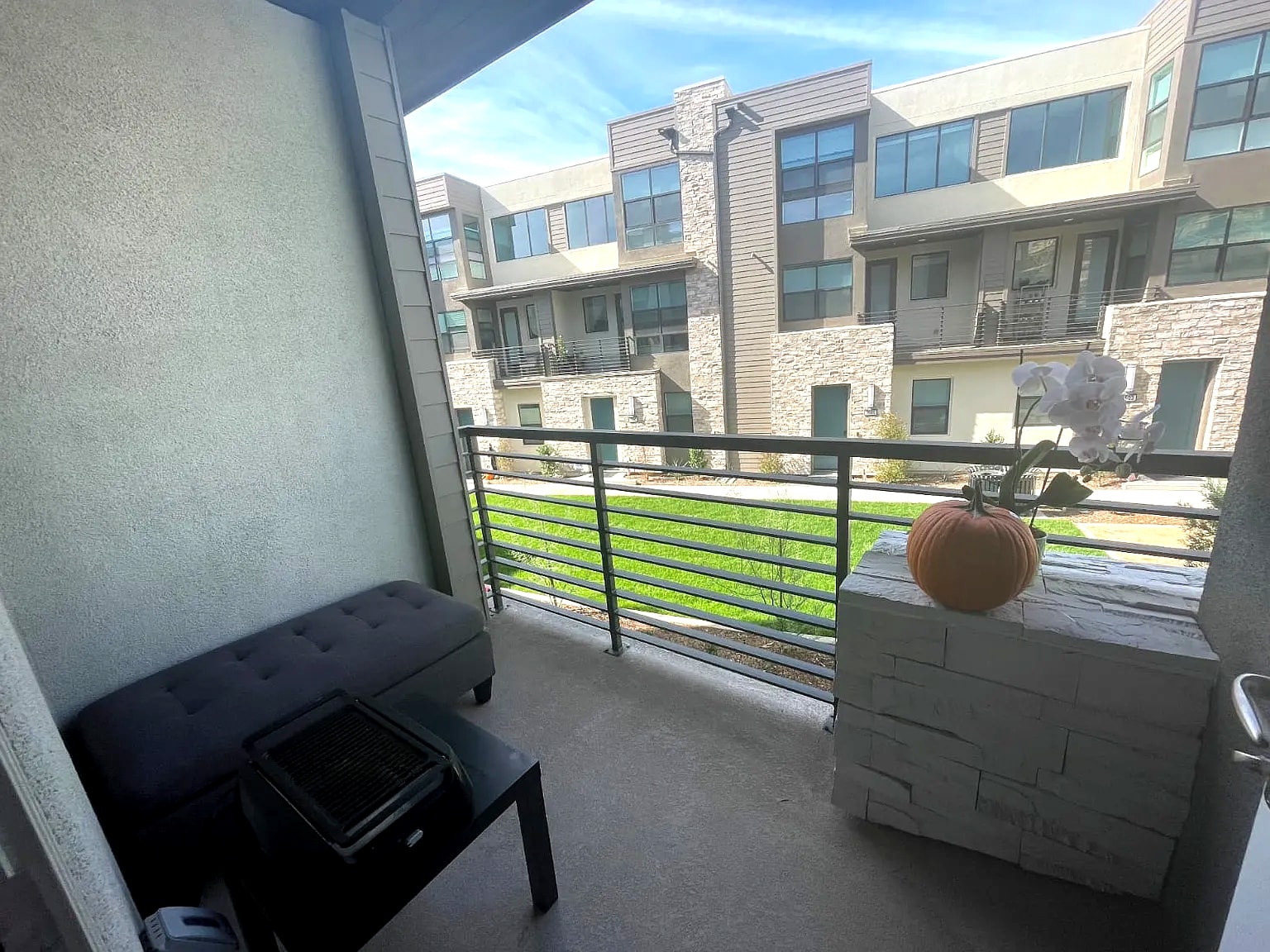 Balcony - 9610 New Morning Pl