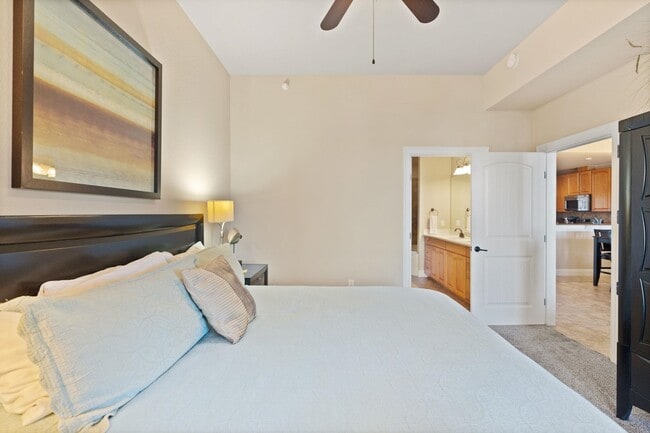 Building Photo - 101 W Bank