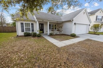 Building Photo - Charming Ranch-Style Home in Wescott Plantation | 4 BD | 2 BA | 1,831 SqFt