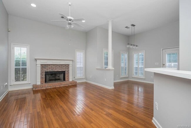 Building Photo - 7384 Pinnacle Point