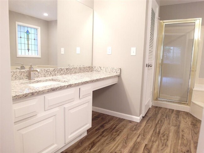 Building Photo - 4148 Fawn Ct NE