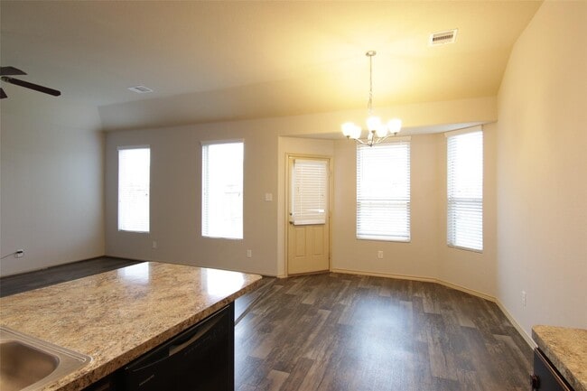Building Photo - 20419 Newcastle Ridge Ln