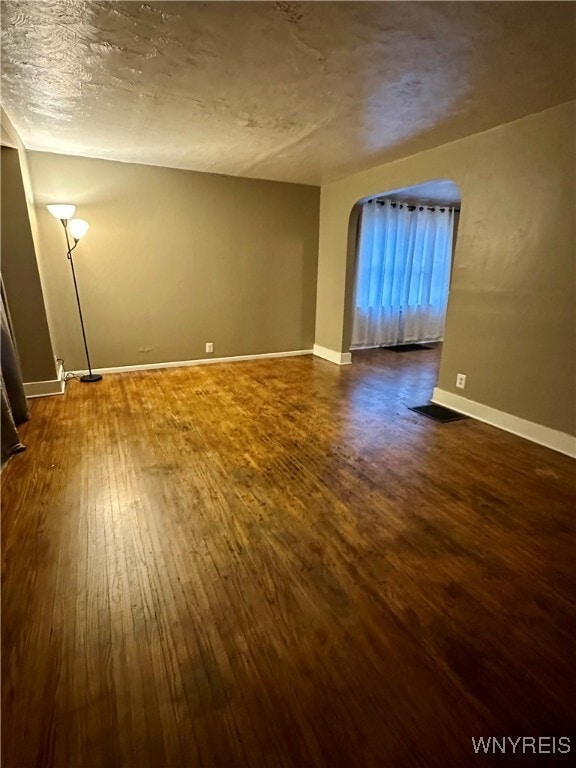 Building Photo - 117 Shepard Ave